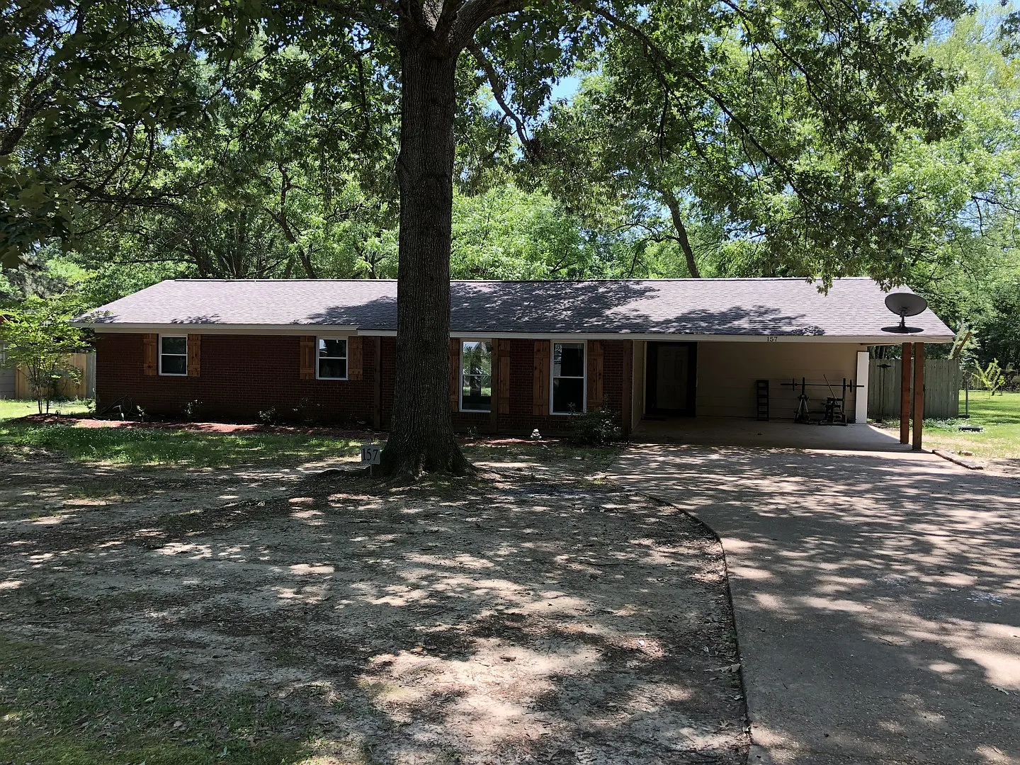 3 Bed/2 Bath for rent in Madison! — Photo 1