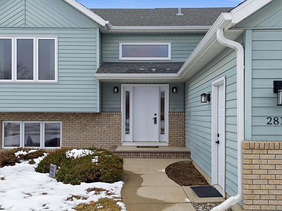 5th image of 2819 33rd St S