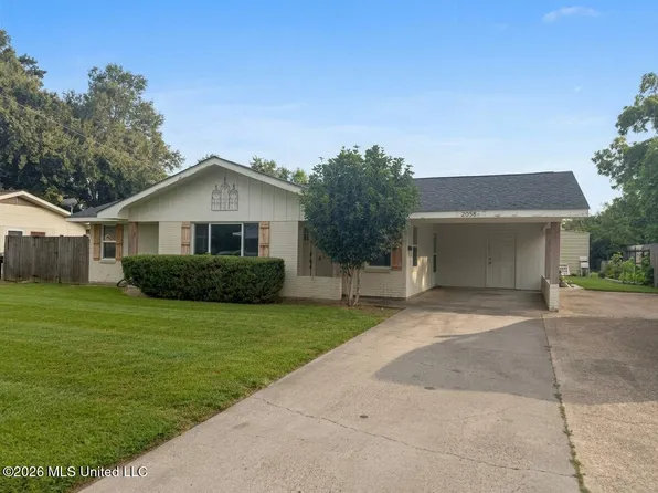 2038 Eleanor St, Vidalia, LA 71373