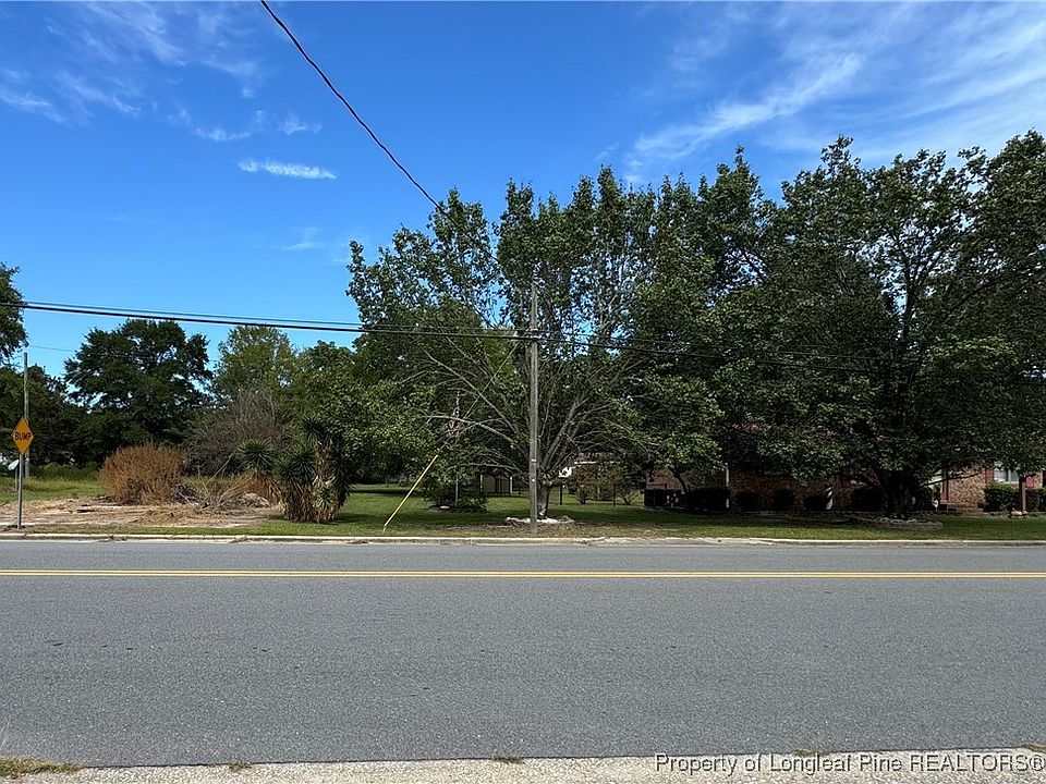 2nd image of 4789 Main St