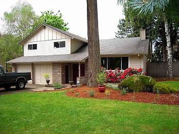 1st image of 2002 SE 131st Ave