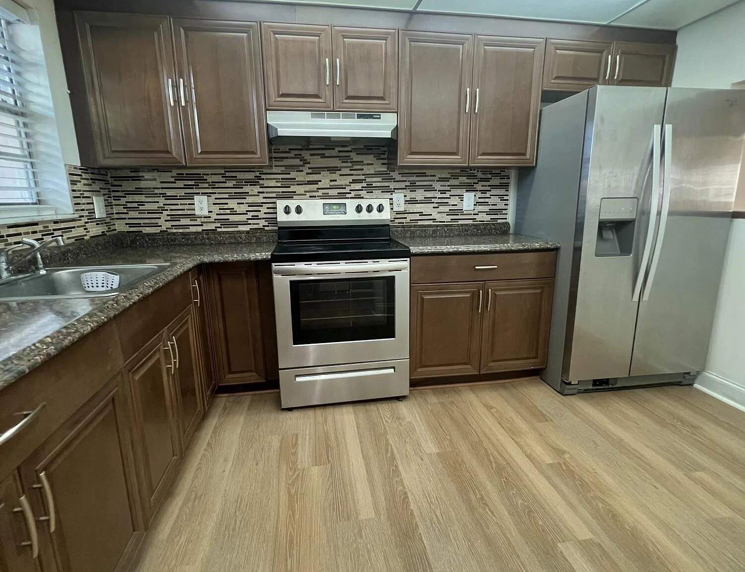 2 bed, 2.0 bath, 960 sqft, $2,200 — Photo 1