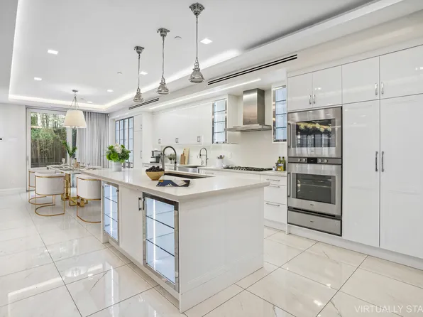 433 East 74th Street image 7 of 26