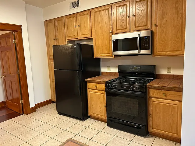 4111 Danneel St #2 — Photo 8