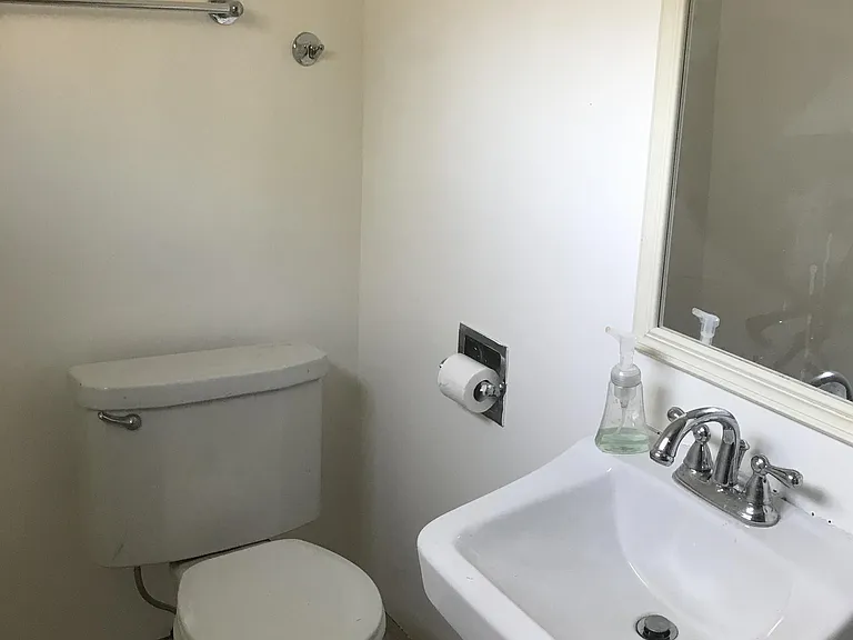 9026 SE Harrison St — Photo 23