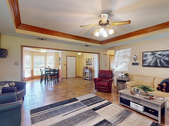 5th image of 1707 Woodline Dr