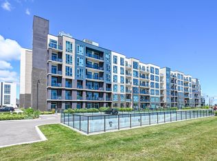 16 Concord Pl #231, Grimsby, ON L3M 0J1