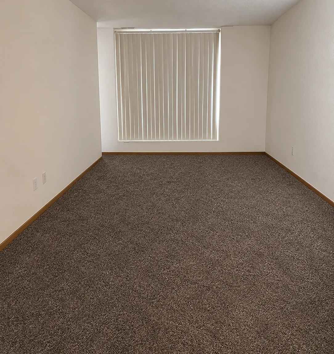 2 bed, 1200 sqft, $1,700 — Photo 2