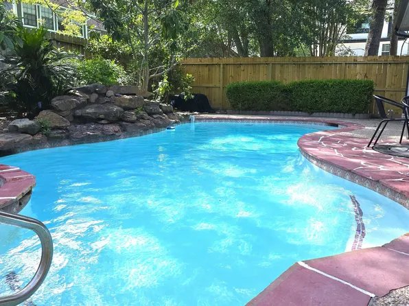 (undisclosed Address), Houston, TX 77068