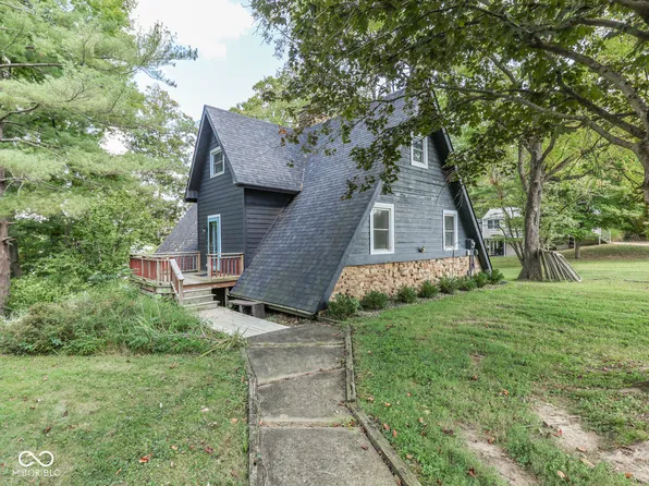 7307 Center Lake Rd, Nineveh, IN 46164