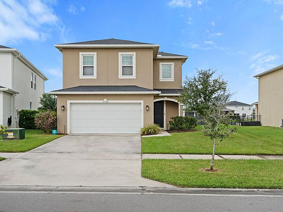 3rd image of 11024 SW PACINI Way