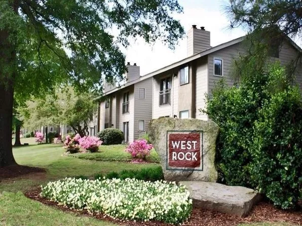 1840 Fernspring Cv, Germantown, TN 38138