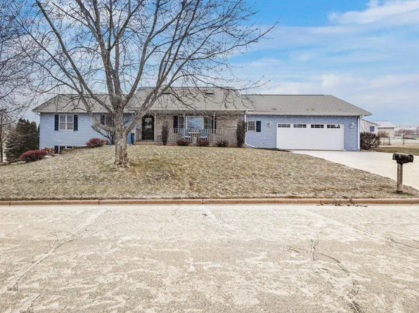 503 Prairie Hills Drive, Dodgeville, WI 53533