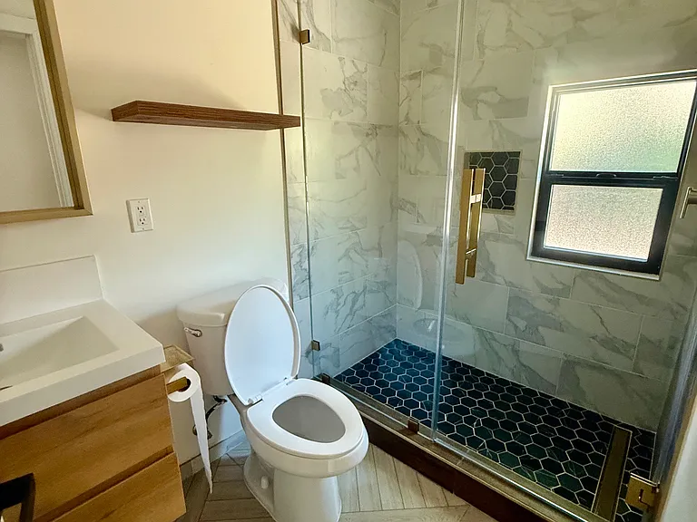 741 Valley View Ave — Photo 16