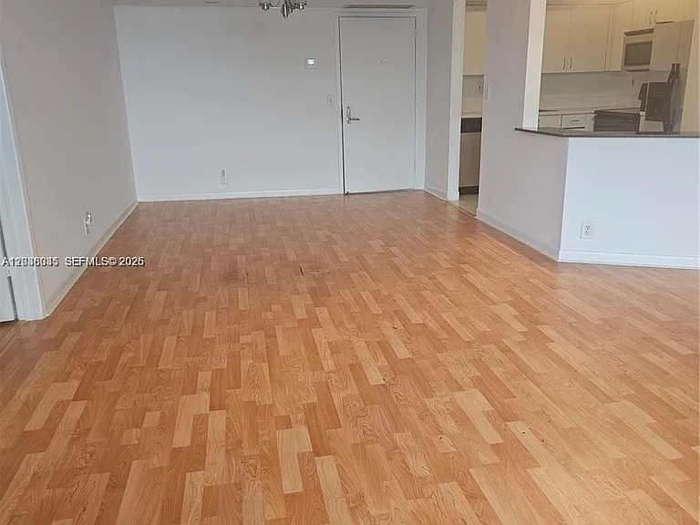3300 NE 191st St #410 — Photo 9