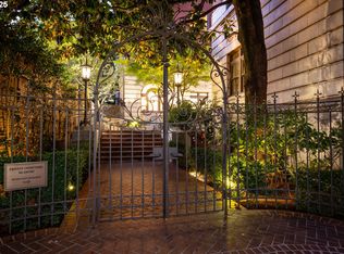 2141 NW Davis St APT 403, Portland, OR 97210