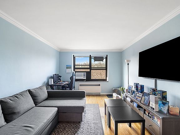3rd image of 75-15 210th St #6C