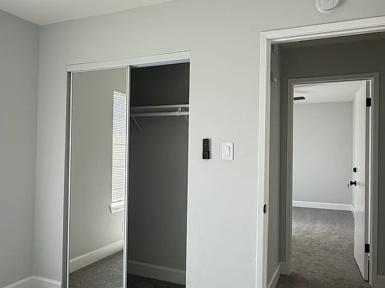 4415 Dove Ct — Photo 8