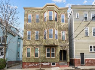 3 Dane St #1, Somerville, MA 02143