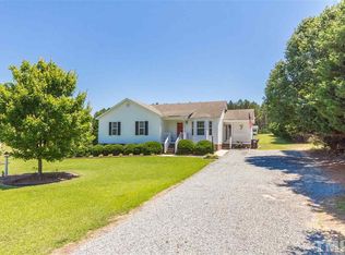 37 Critcher Farm Ln, Benson, NC 27504