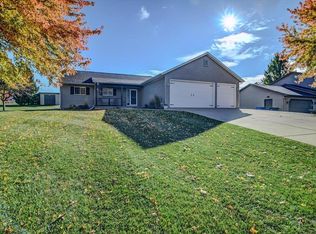 6710 Windsor Ridge Ln, Windsor, WI 53598