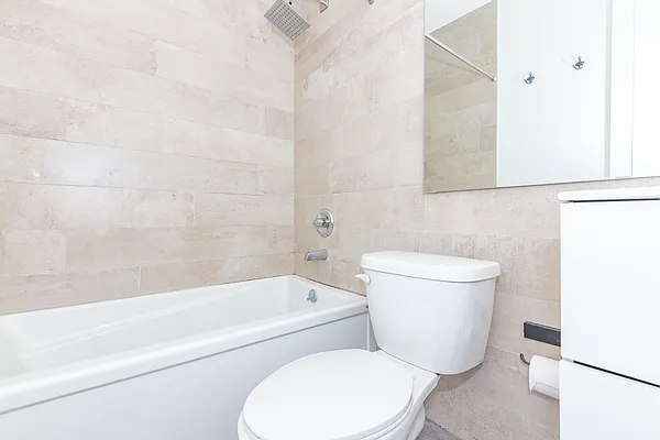 Rented by MySpaceNYC | media 23