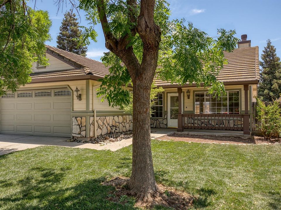 1st image of 4820 Devereaux Way