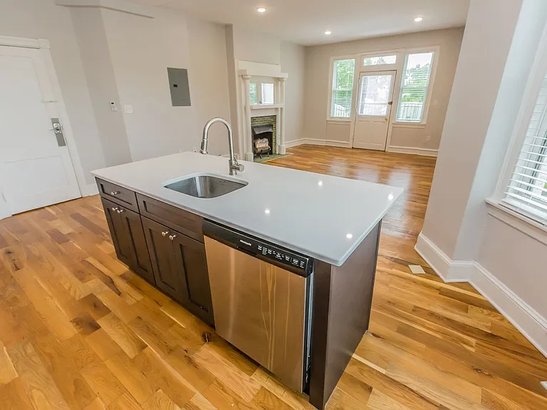 332 West Hortter Street — Photo 24