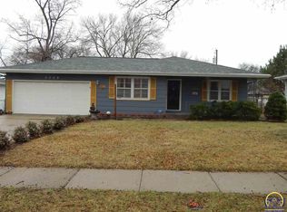 5529 SW 25th St, Topeka, KS 66614