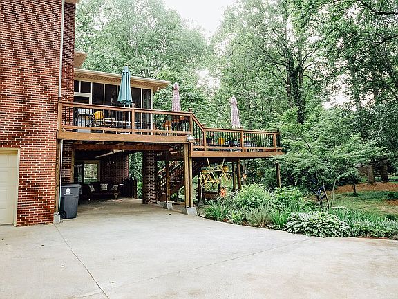 Double Level Deck/Parking