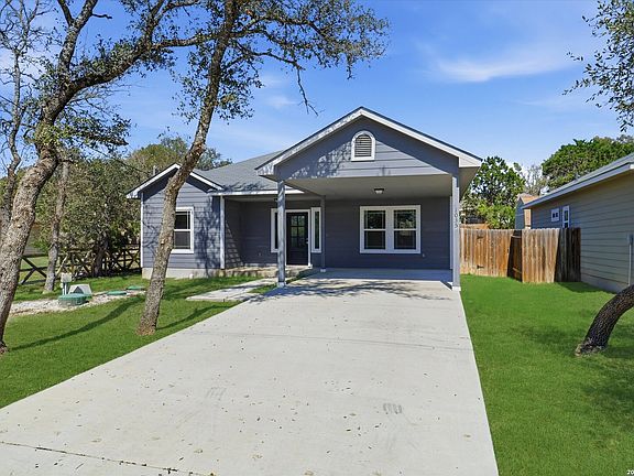 2nd image of 1035 Cedar Grove Trail