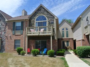 245 Brookwood Dr UNIT 14, South Lyon, MI 48178