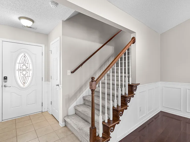 530 Sunpointe Dr — Photo 26