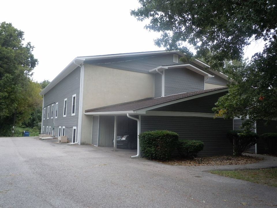 1st image of 626 Greenwood Pl APT 8