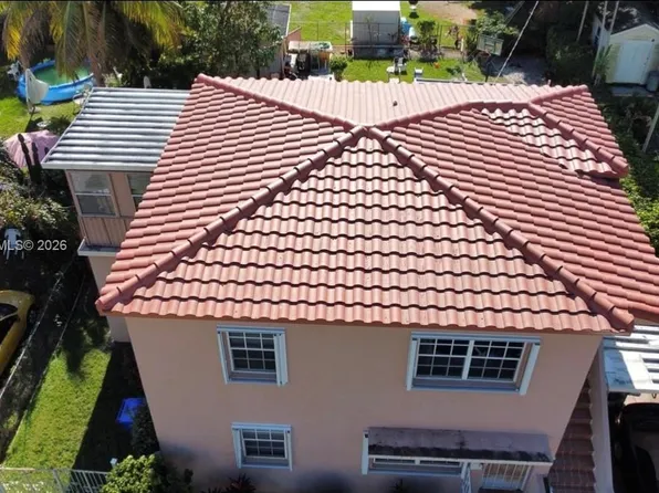3750 SW 27th St, Miami, FL 33134