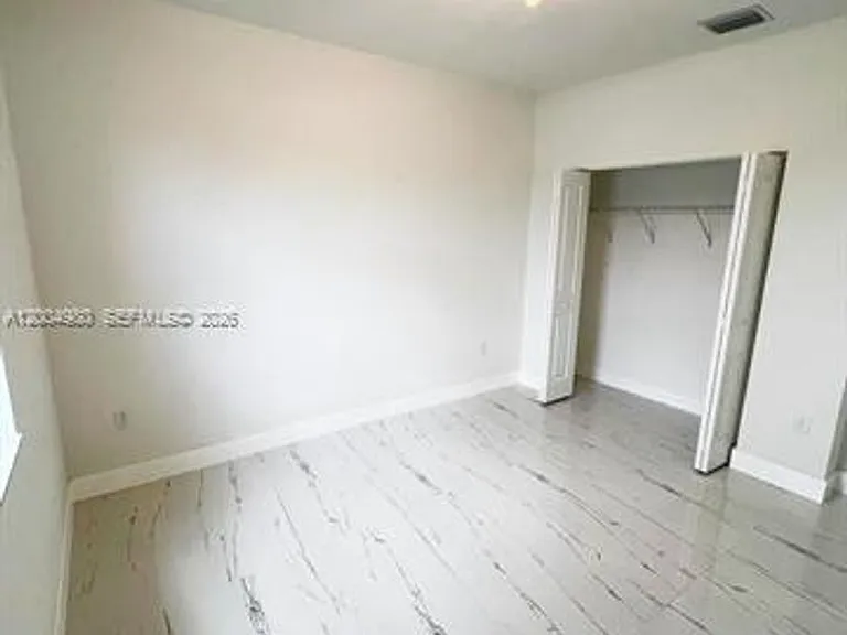 833 SE 26th Rd #833 — Photo 6