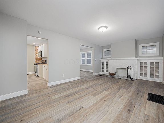 3rd image of 1479 E 25th Ave