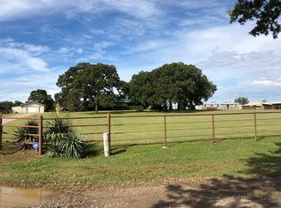 1823 Quail Hill Rd, Whitesboro, TX 76273