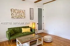 439 15th St #11 — Photo 4