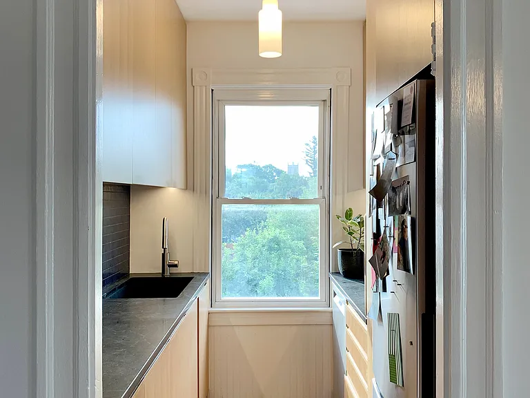 14 Ellery St #3 — Photo 2