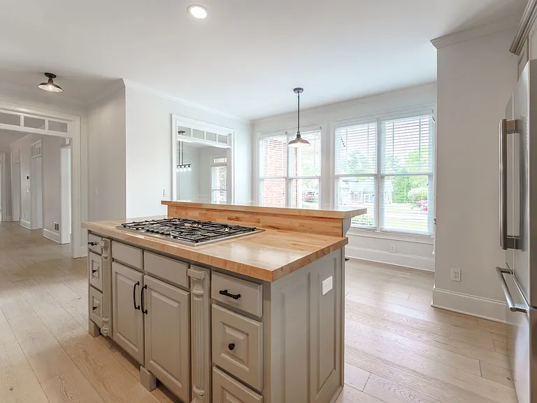 214 Chandler Walk — Photo 28
