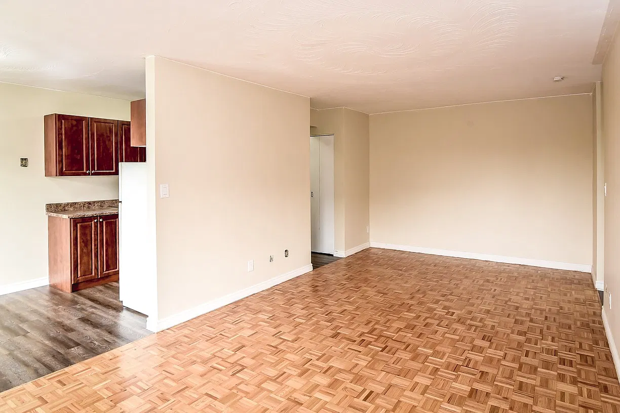 Birchwood Apartments — Photo 4
