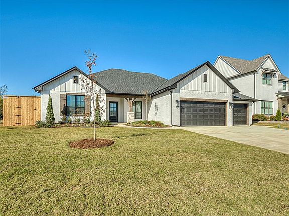2nd image of 3608 Vintage Creek Dr