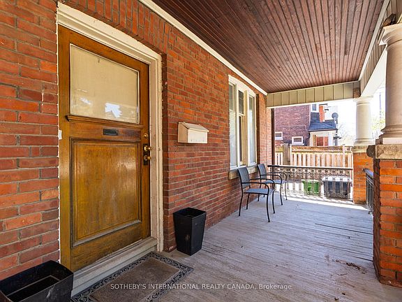 3rd image of 579 Indian Rd