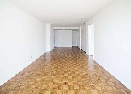 Rented by Warburg | media 13