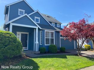 15356 SE Kensington Dr, Clackamas, OR