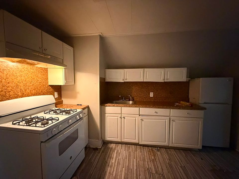 1st image of 18 Dayton St #3A