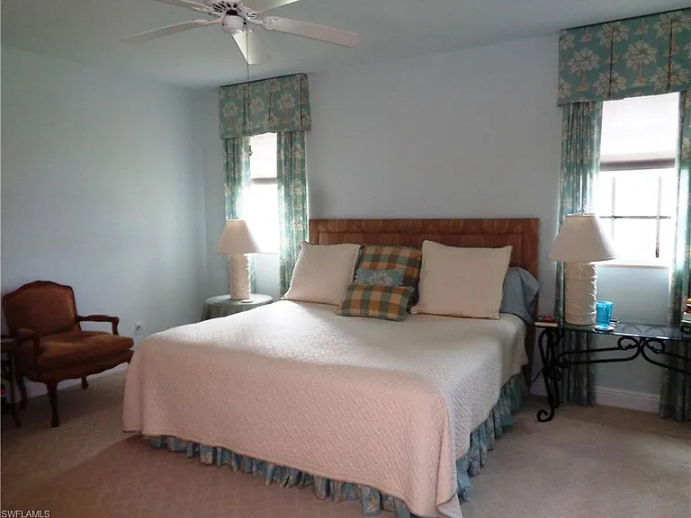 610 Laguna Royale Blvd #1002 — Photo 28