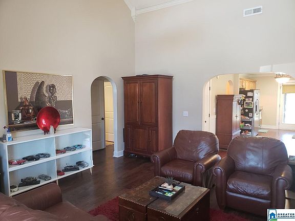 5th image of 228 Creekstone Trl