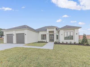 102 Cedar View Ln, Youngsville, LA 70592